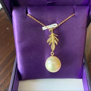 Authentic south sea pearl pendant 13mm
